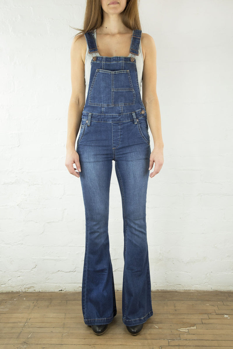 Free People Carly Flare Overalls dev dresst Free People Carly Flare Overalls dev dresst